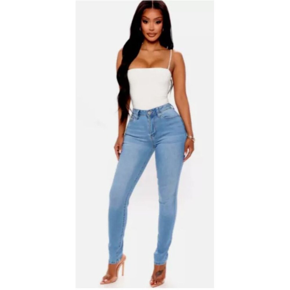 Fashion NOVA Women's‎ Light Blue Wash Skinny Denim Jeans Size 7